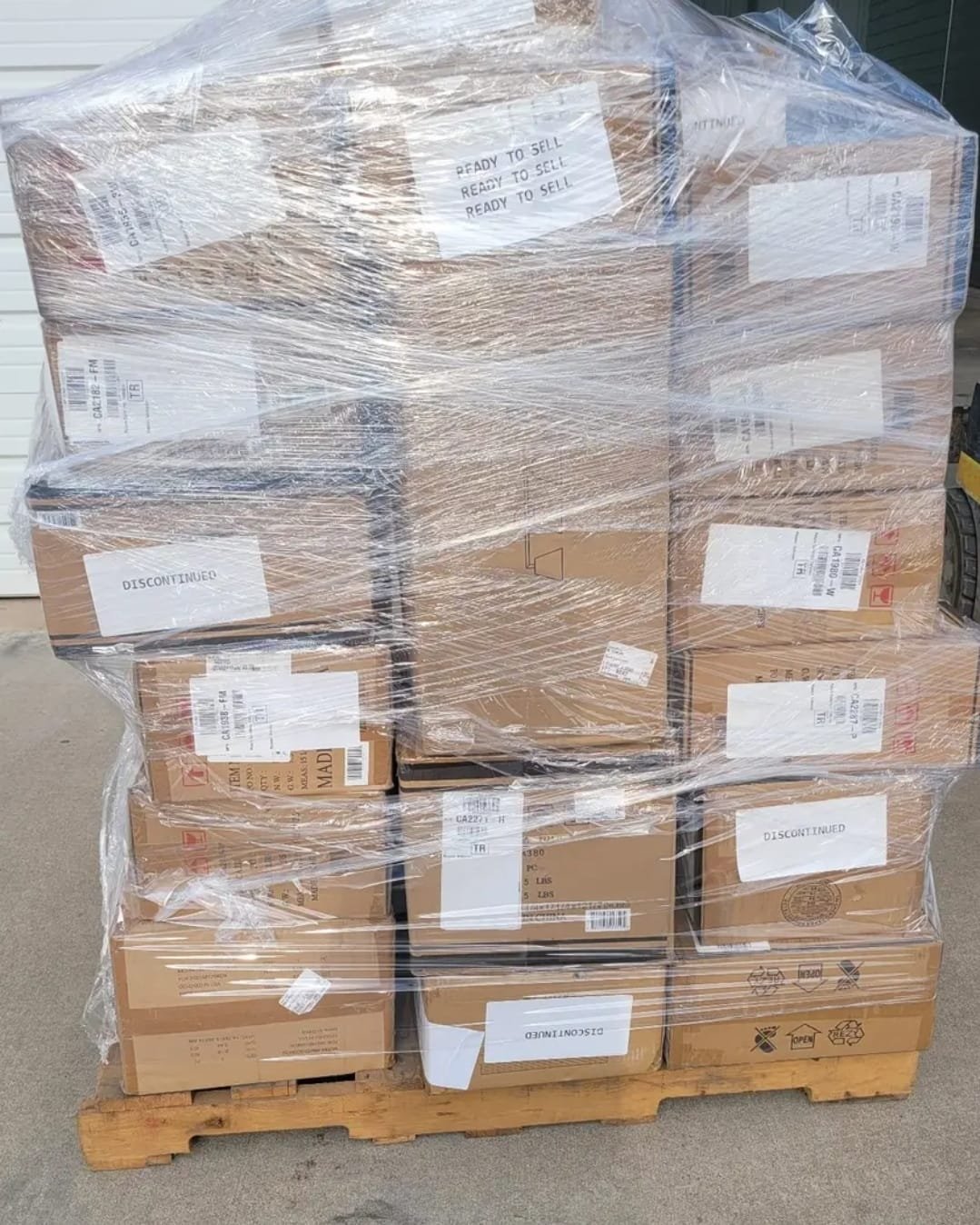 general-truckload-liquidation.jpeg Wholesale Truckload Liquidation Wholesale Pallet - Image 1