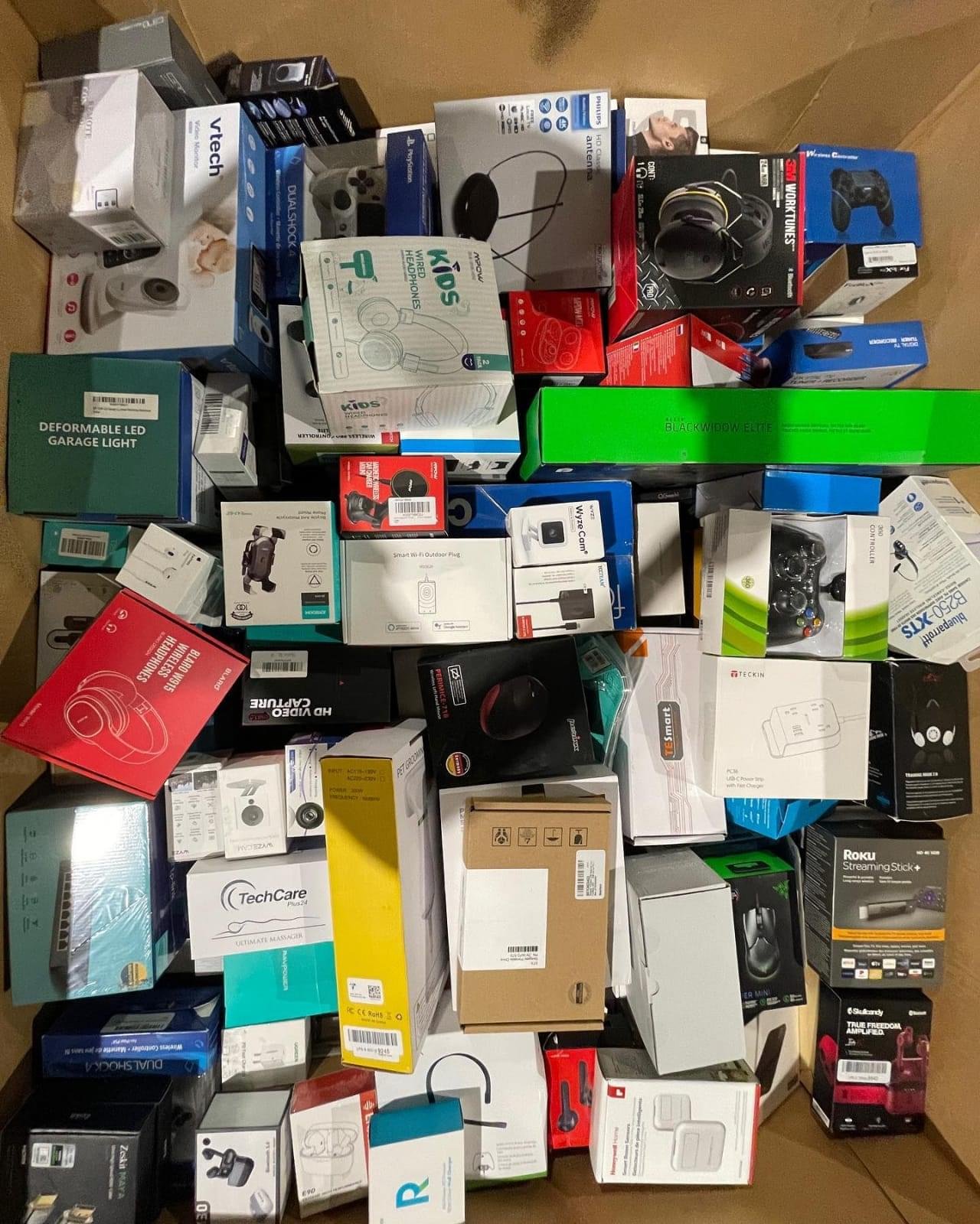 wholesale electronics pallets - Image 1